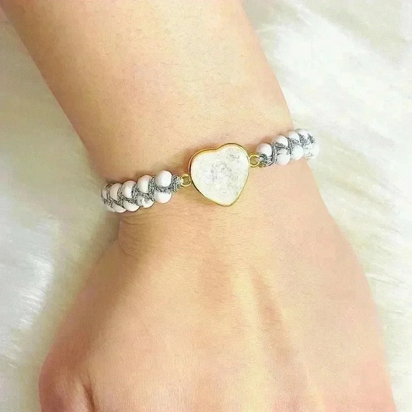 Natural Howlite Beads Opal Crystal Bracelet - Picture 4 of 5